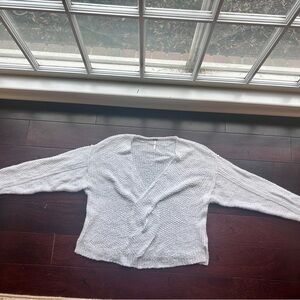 Free People White Textured v-neck